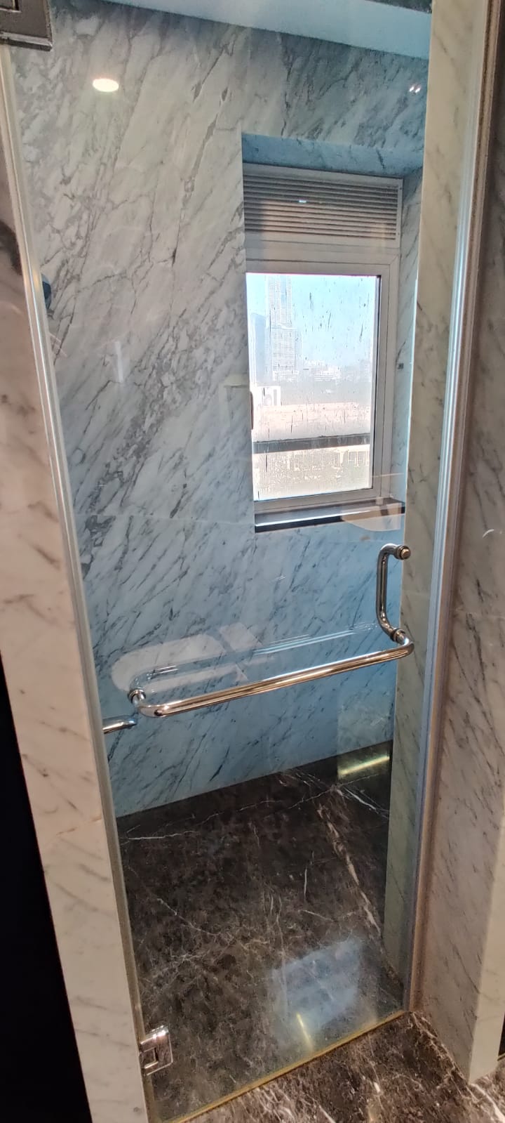 4 BHK Fully Furnished in Hill Crest , Worli